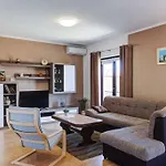 Ferienhaus Nv Hill One By Aneo Travel Novi Vinodolski
