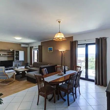 Nv Hill One Holiday home