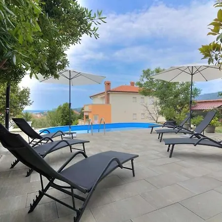 Nv Hill One By Aneo Travel * Novi Vinodolski