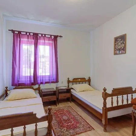 Nv Hill One Holiday home Novi Vinodolski