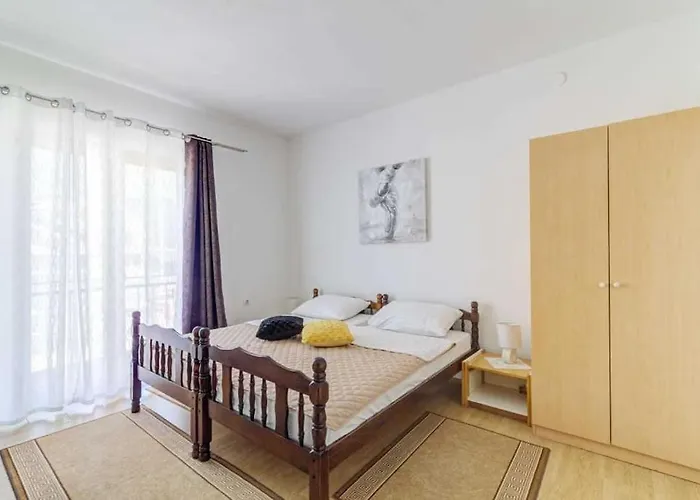 Nyaraló Nv Hill One Novi Vinodolski